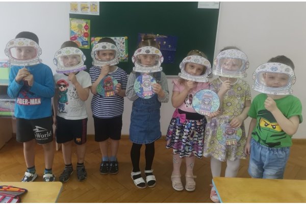 День космонавтики